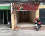 Cho thuê cửa hàng 31m2, ở lại được, số 307 phố Vũ Hữu, Thanh Xuân, Hà Nội