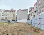 Bán thửa đất 3 mặt tiền phố Nguyễn Thị Định, mặt ngõ ô tô tránh, DTSD 84m2, MT 10m. Giá