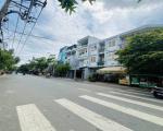 Bán nhà C4 mặt tiền đường Đỗ Thừa Luông, Q Tân Phú, DT 97m2, ngang lớn 8m giá chỉ 12,6 tỷ.