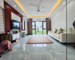 Bán nhà Phú Thượng, gần trường C3 Tây Hồ, 50m, 5 tầng 8.6 tỷ, ngõ rộng thông thoáng