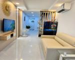 Nhỏ Xinh - Sát Đường Xe  Hơi -  Đã Hoàn Công  ,DT 26M2,2 Tầng Với 2PN,2WC - Phan Đình Phùn