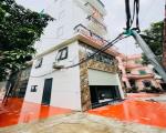 Phúc lợi long biên 8 tỷ 40m xây 6 tầng thang máy ô tô đỗ cửa