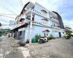 Nhà gần chợ hiệp thành.ht13.hẻm xe tải 5 m thông, 4 tầng diện tích 50m2,giá 5,xxxty