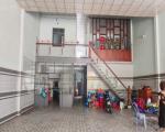 Hàng hiếm, bán đất tặng nhà cấp 4 đường Chánh Phú Hòa 045, 120m2, 2,8 tỷ