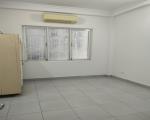 Cho thuê gấp lâu dài giá rẻ nguyên căn Cát Linh 17m, 3 tầng, 4.5 triệu, Đống Đa.