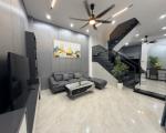 # 50m ra MT Tiểu La, Ô tô đậu đỗ vài bước, 51m2, ngang 4.5m, 3 tầng mới, 3PN, 5.x tỷ