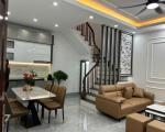 Nhà dành cho KH mua ở trung tâm Cầu Giấy, 38m2, 5T, tương lai tăng giá cao, chỉ 10.x tỷ