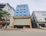 Cho thuê nhà, 140m2- 6T, Nguyễn Trường Tộ, Hàng Than, Trấn Vũ -71 tr