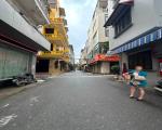 NHÀ PHỐ, TRẦN QUỐC HOÀN, CẦU GIẤY-PHÂN LÔ-Ô TÔ-KD:37M X5T, MT 3,7M, GIÁ 16,4 TỶ.