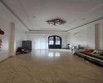 Bán nhà 5 tầng có thang máy - Phố đi bộ Thế Lữ