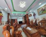 Gấp bán nhà Thủ Đức, dt 175m2, 5 tầng, cạnh Đường sô 2, Trường Thọ.