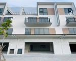 HÀNG HIẾM 2,6 TỶ/CĂN – NHÀ PHỐ LIỀN KỀ, FULL NỘI THẤT 75M2 THỦ DẦU MỘT