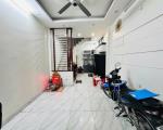 NHÀ ĐẸP LÔ GÓC - SÁT PHỐ PHẠM VĂN ĐỒNG - 35m²