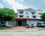 CHO THUÊ BIỆT THỰ LIỀN KỀ INTRACOM – 66 TRUNG VĂN, LÔ GÓC 2 MẶT THOÁNG. LH:0921209888