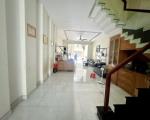 Gấp bán nhà Mặt phố kinh doanh Võ Văn Ngân, Thủ Đức, dt 200m2.