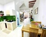 Bán nhà đường 339, Phước Long B, Q9, Thủ Đức, TP HCM. DT 100m2, 4 tầng, sổ hồng riêng,