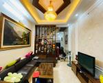 BÁN NHÀ GẦN PHỐ KIM NGƯU – MINH KHAI, CỰC GẦN MẶT PHỐ, NHÀ ĐẸP 5 TẦNG, ĐƯỜNG Ô TÔ ĐỖ CỬA.
